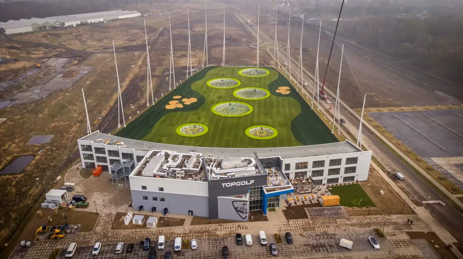 Luftaufnahme der Topgolf-Anlage in Oberhausen